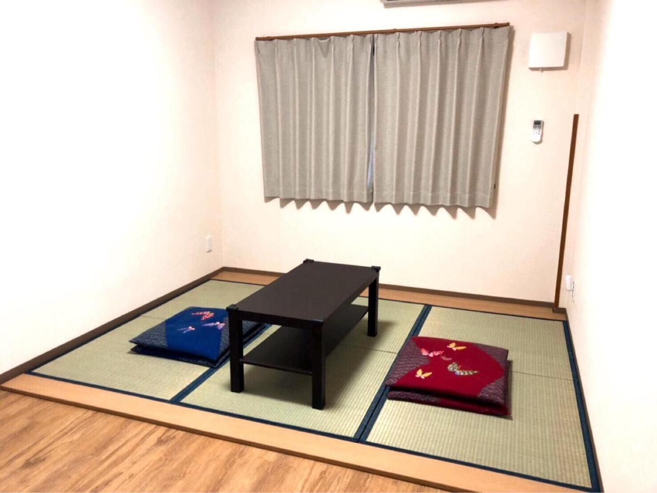 Mikawa House Osaka Castle Hotel Luaran gambar